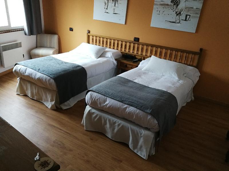 Hospedium Hotel La Marina Costa Da Morte Сее Екстер'єр фото