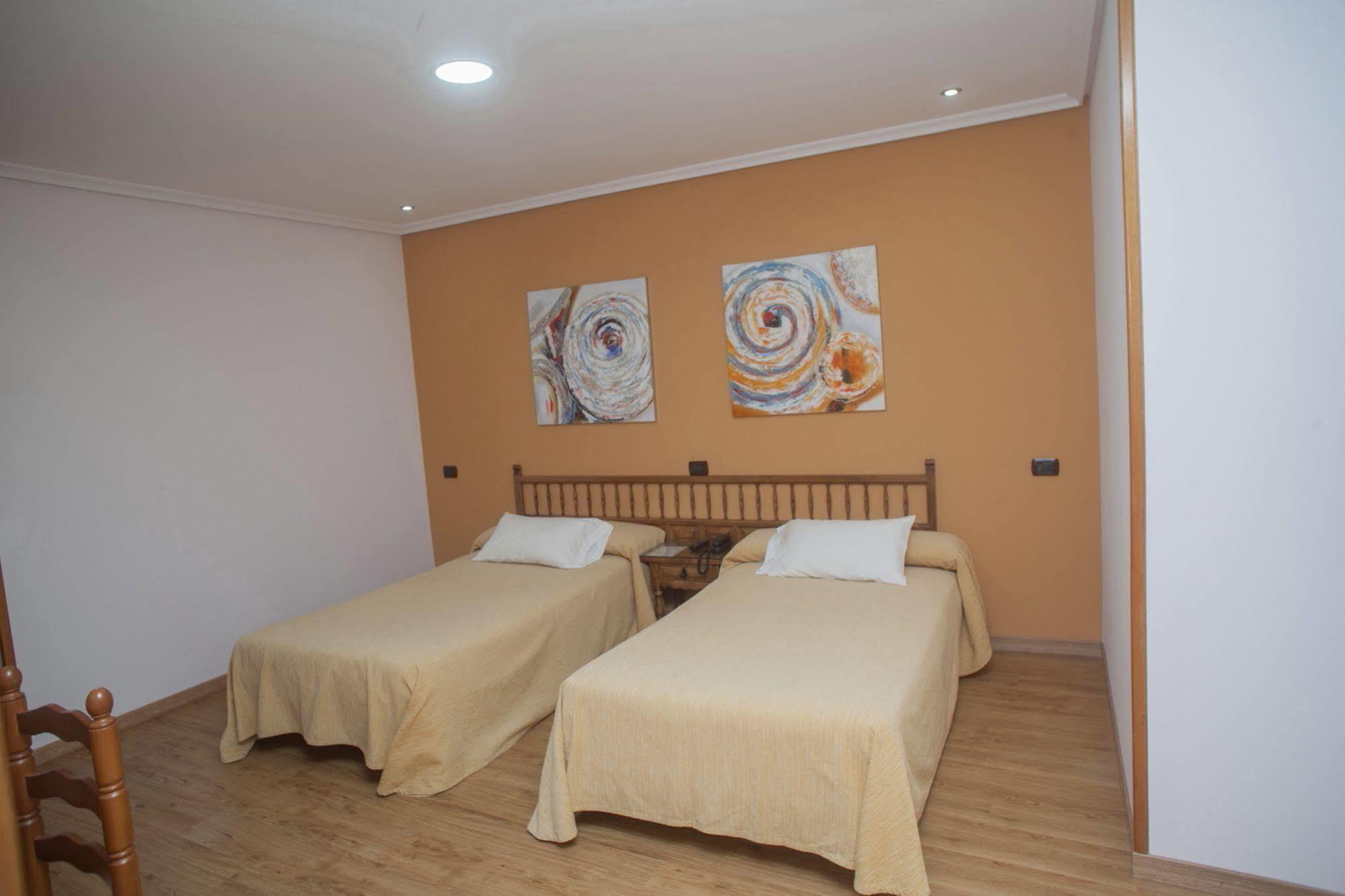 Hospedium Hotel La Marina Costa Da Morte Сее Екстер'єр фото