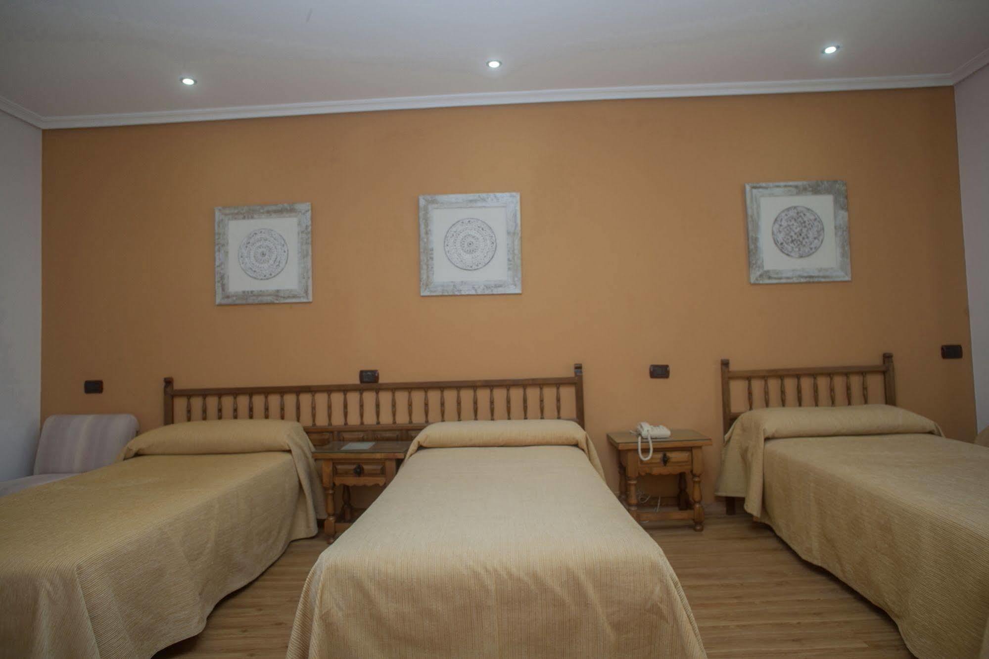 Hospedium Hotel La Marina Costa Da Morte Сее Екстер'єр фото